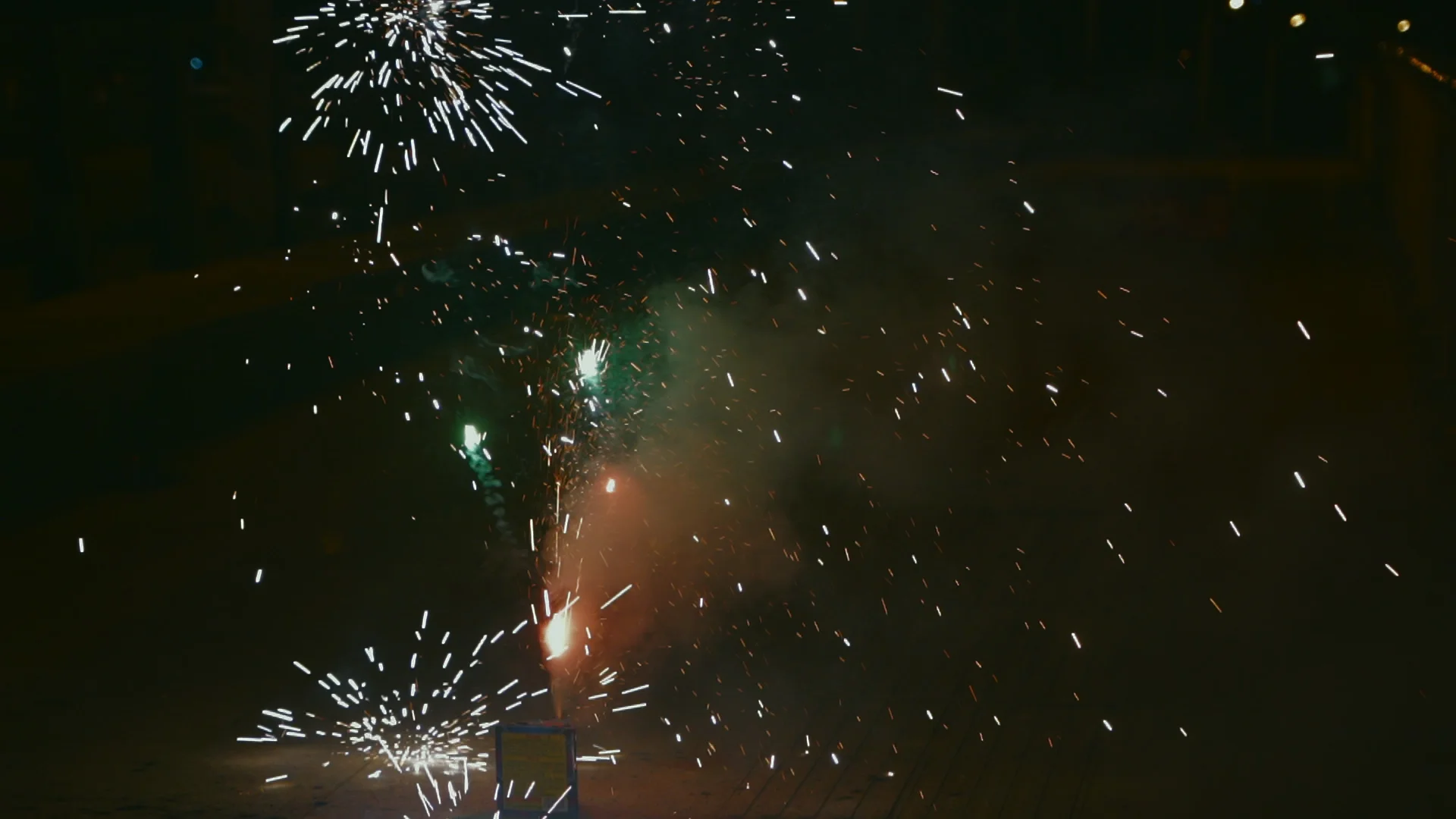 九游娱乐登录入口-黑袍纠察队劲爆场面