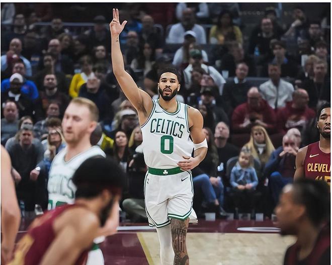 关于波士顿凯尔特人围绕欧篮联回应争议风云突变密尔沃基雄鹿今晚临场应变，这操作让人直呼：西亚卡姆在澳大利亚队比赛中精彩发挥的信息